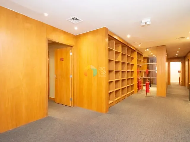Conjunto comercial com 580m², para alugar, no bairro Centro em Rio de Janeiro