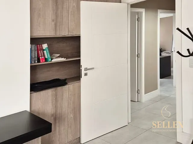 Sala com 127m², à venda, no bairro Menino Deus em Porto Alegre