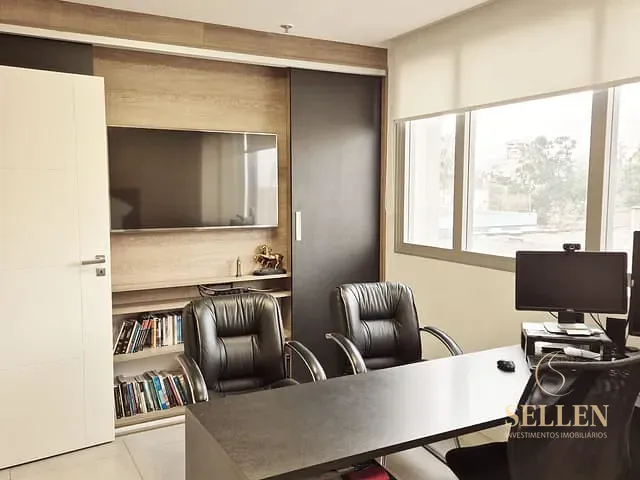Sala com 127m², à venda, no bairro Menino Deus em Porto Alegre