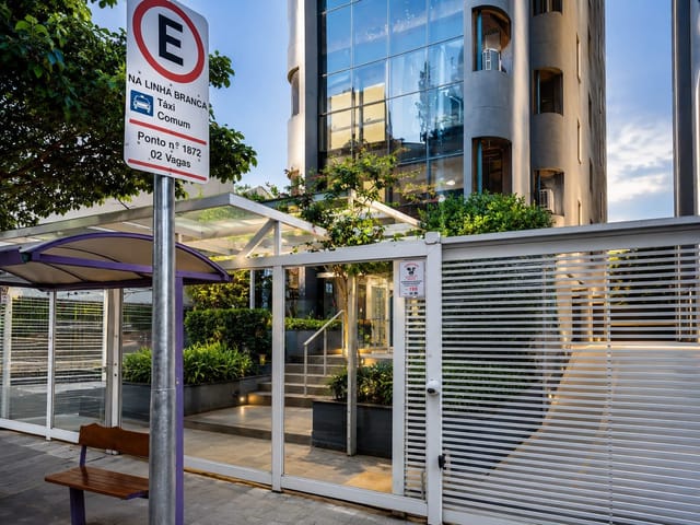 Conjunto comercial para alugar, no bairro Bela Vista em São Paulo