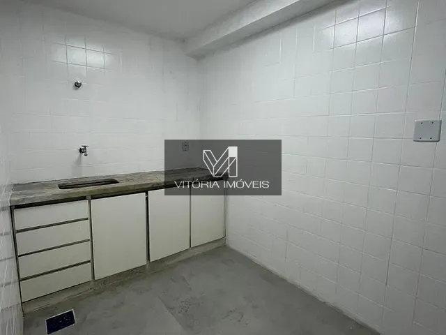 Conjunto comercial para alugar, no bairro Santa Lúcia em Vitória