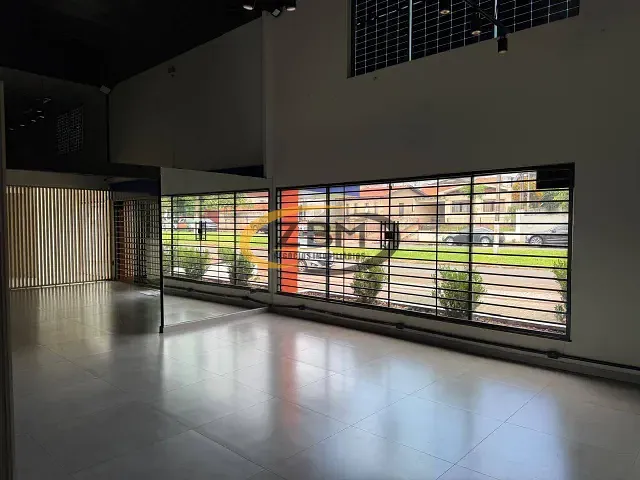 Conjunto comercial para alugar, no bairro Igapó em Londrina