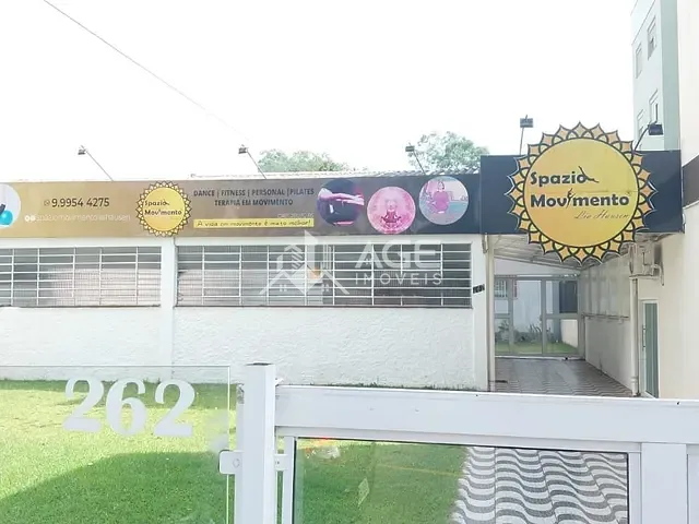 Conjunto comercial com 675m², à venda ou para alugar, no bairro Fátima em Erechim