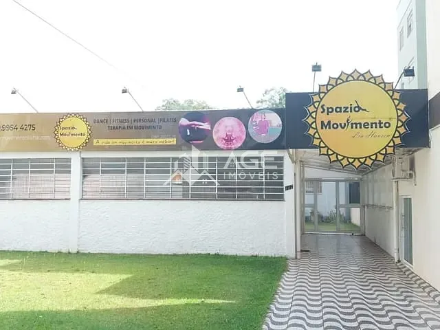 Conjunto comercial com 675m², à venda ou para alugar, no bairro Fátima em Erechim