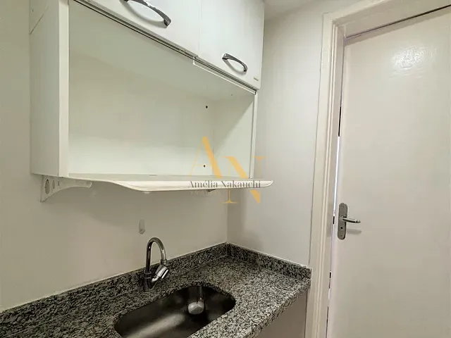Conjunto comercial à venda, no bairro Jardim Portal I e II em São Paulo
