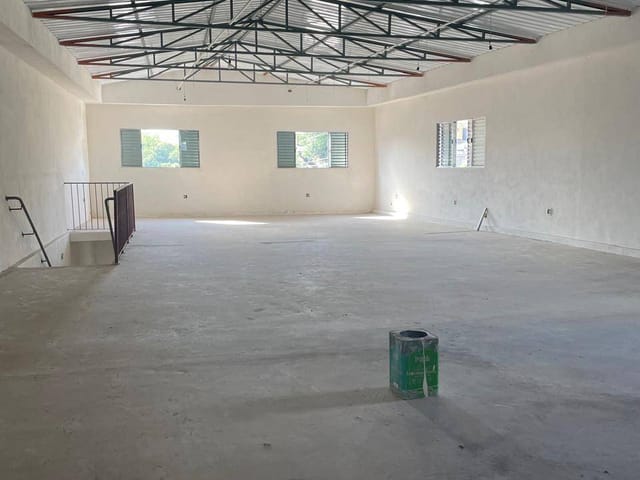 Conjunto comercial com 220m², para alugar, no bairro Jardim Stella em Santo André
