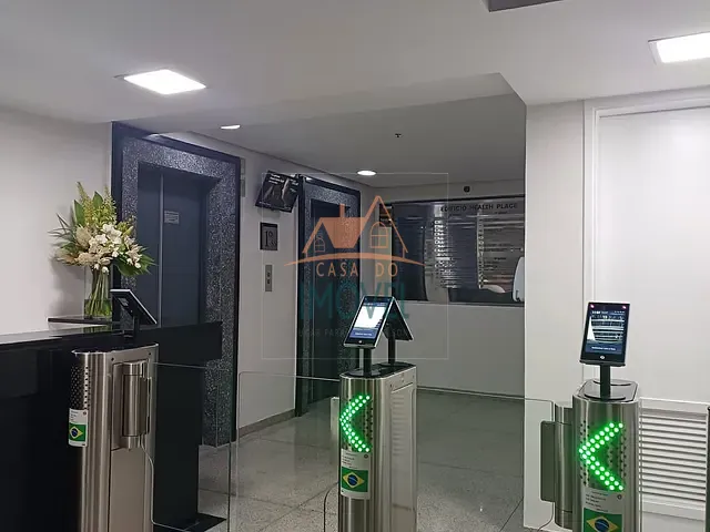 Conjunto comercial com 41m², à venda, no bairro Vila Nova Conceição em São Paulo