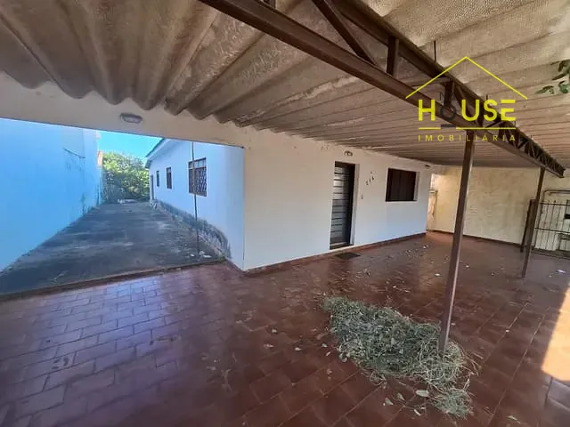 Casa com 588m² 3 quartos e 1 banheiro, à venda, no bairro Vila Nova em Votuporanga