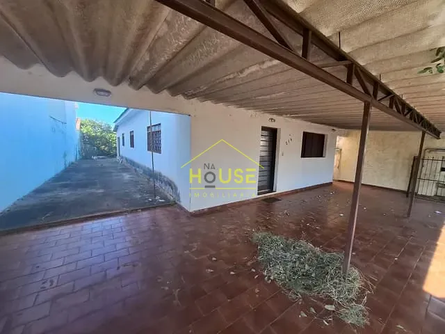 Casa com 588m² 3 quartos e 1 banheiro, à venda, no bairro Vila Nova em Votuporanga
