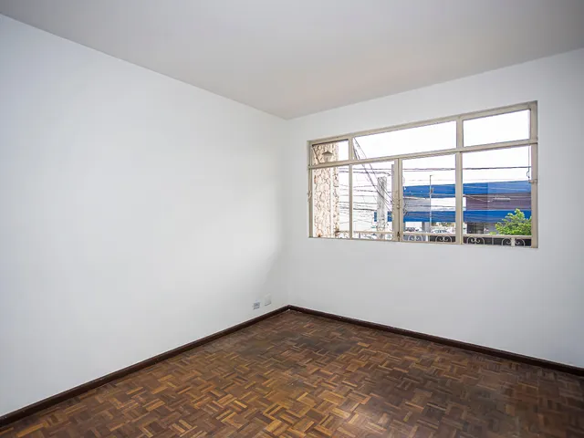 Conjunto comercial para alugar, no bairro Cabral em Curitiba