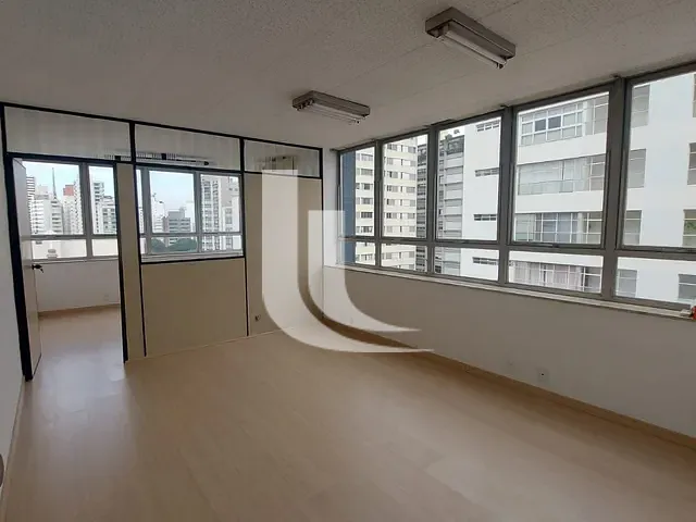 Conjunto comercial à venda ou para alugar, no bairro Higienópolis em São Paulo
