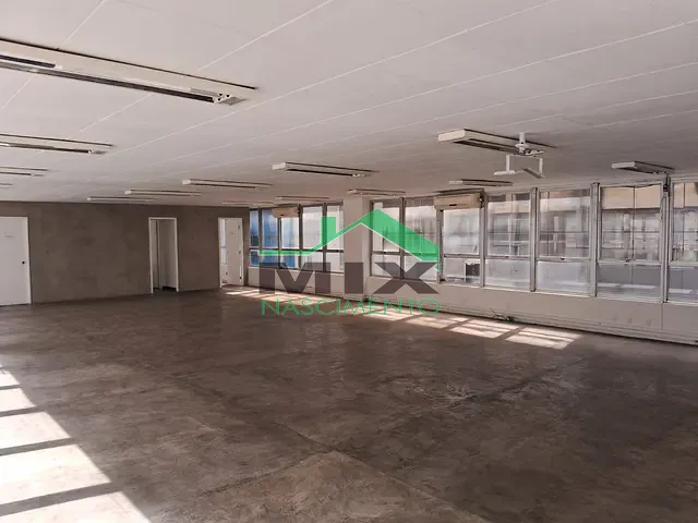Conjunto comercial para alugar, no bairro Cerqueira César em São Paulo