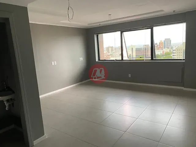Conjunto comercial à venda, no bairro Auxiliadora em Porto Alegre