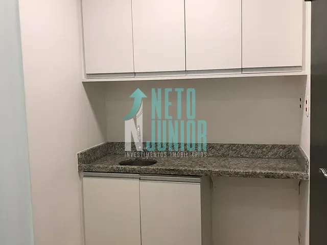 Conjunto comercial com 34m², para alugar, no bairro Bela Vista em São Paulo