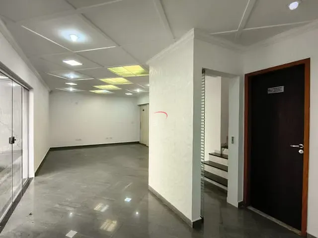 Conjunto comercial para alugar, no bairro Centro em Londrina