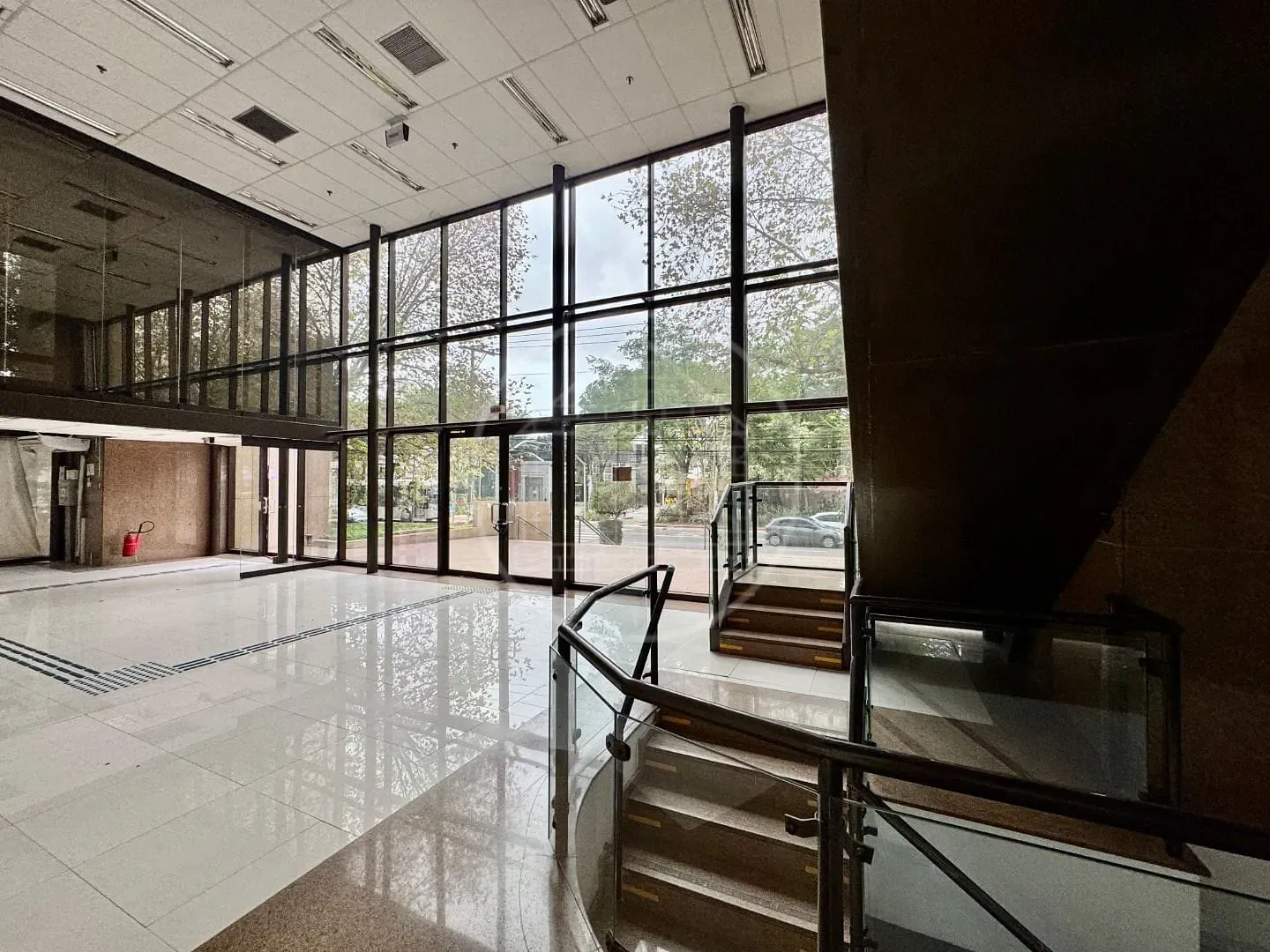 Sala-Conjunto, 1300 m² - Foto 7