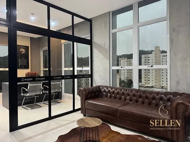 Conjunto comercial com 320m², para alugar, no bairro Pioneiros em Balneário Camboriú