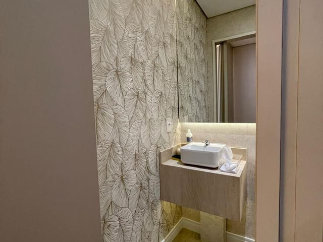 Sala à venda, no bairro Tamboré em Santana de Parnaíba