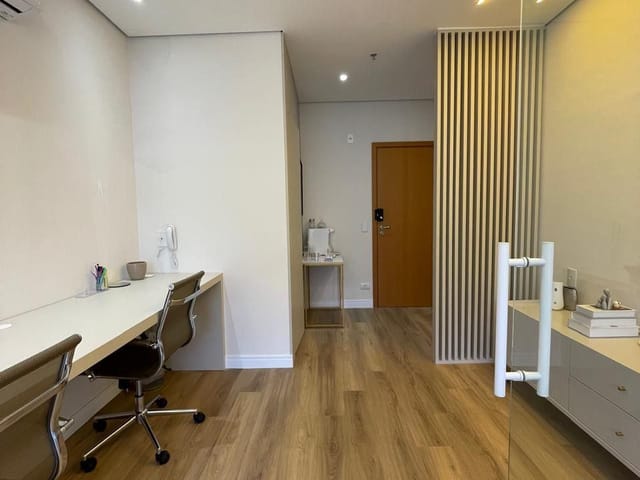 Sala à venda, no bairro Tamboré em Santana de Parnaíba