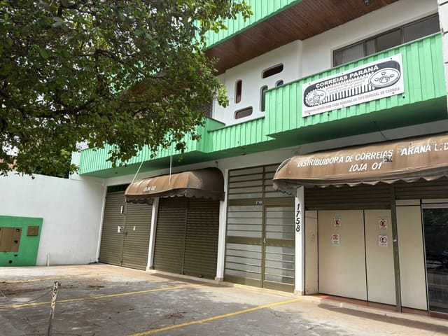 Sala à venda ou para alugar, no bairro Jardim Londrilar em Londrina