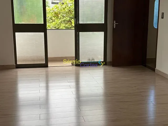 Sala à venda ou para alugar, no bairro Jardim Londrilar em Londrina