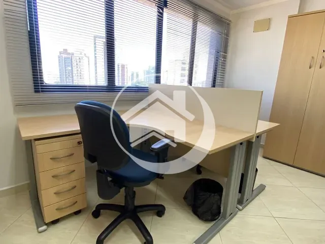 Conjunto comercial à venda ou para alugar, no bairro Saúde em São Paulo