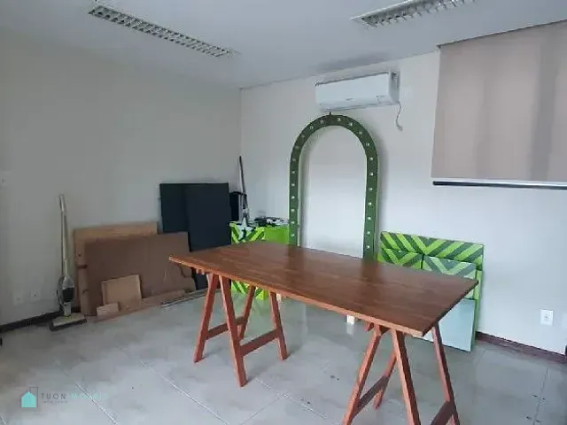 Conjunto comercial com 77m², à venda, no bairro Bela Vista em São Paulo