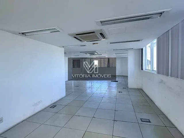 Conjunto comercial para alugar, no bairro Enseada do Suá em Vitória