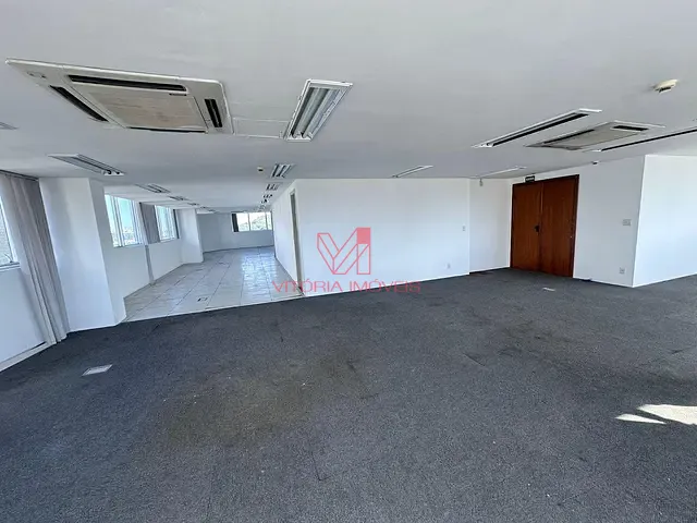 Conjunto comercial para alugar, no bairro Enseada do Suá em Vitória