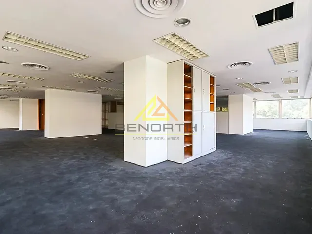 Conjunto comercial com 384m², para alugar, no bairro Bela Vista em São Paulo