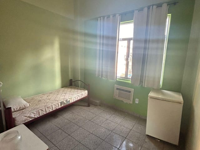Conjunto comercial com 2000m², à venda ou para alugar, no bairro Centro em Campos dos Goytacazes