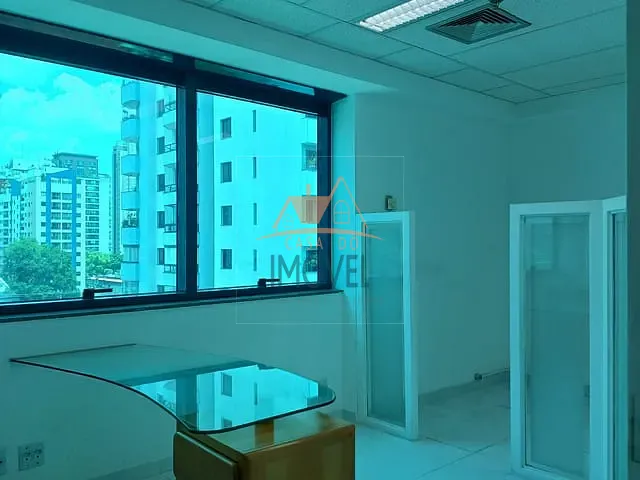 Conjunto comercial com 52m², para alugar, no bairro Vila Nova Conceição em São Paulo