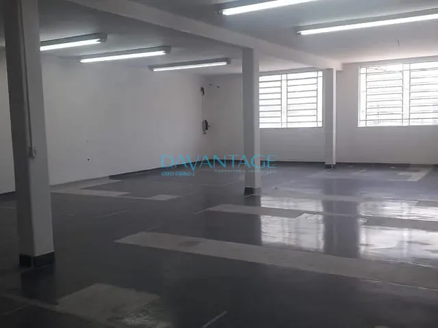 Conjunto comercial com 150m², para alugar, no bairro Lapa em São Paulo