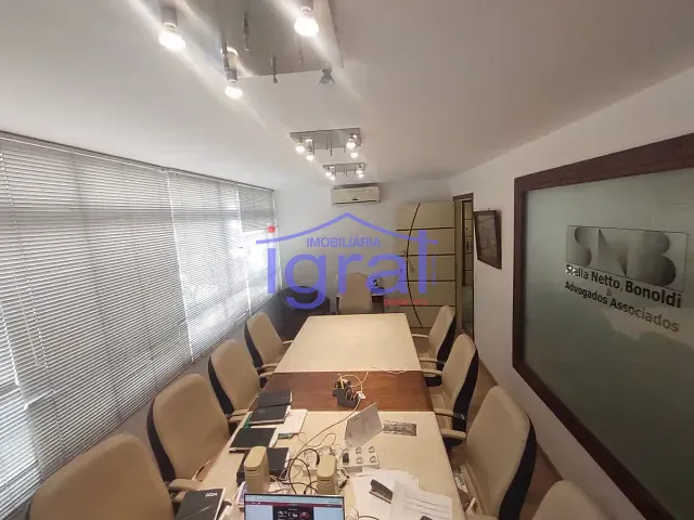 Conjunto comercial com 222m², à venda, no bairro Consolação em São Paulo