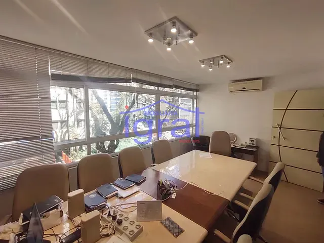 Conjunto comercial com 222m², à venda, no bairro Consolação em São Paulo