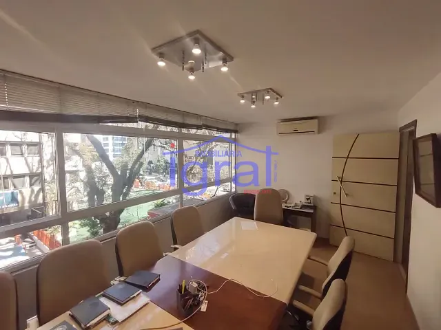 Conjunto comercial com 222m², à venda, no bairro Consolação em São Paulo