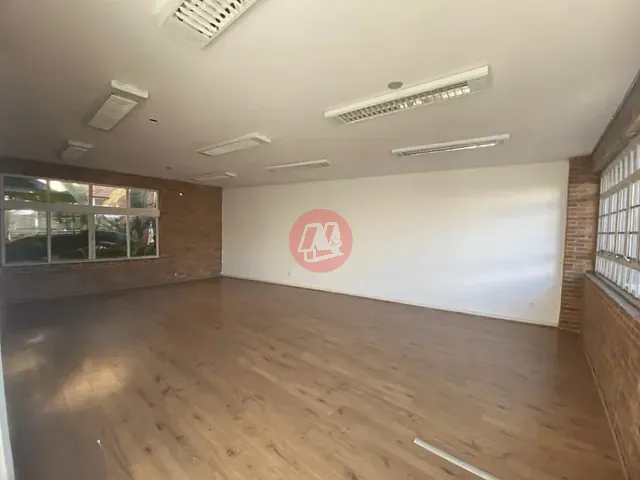 Conjunto comercial com 93m², para alugar, no bairro São Geraldo em Porto Alegre
