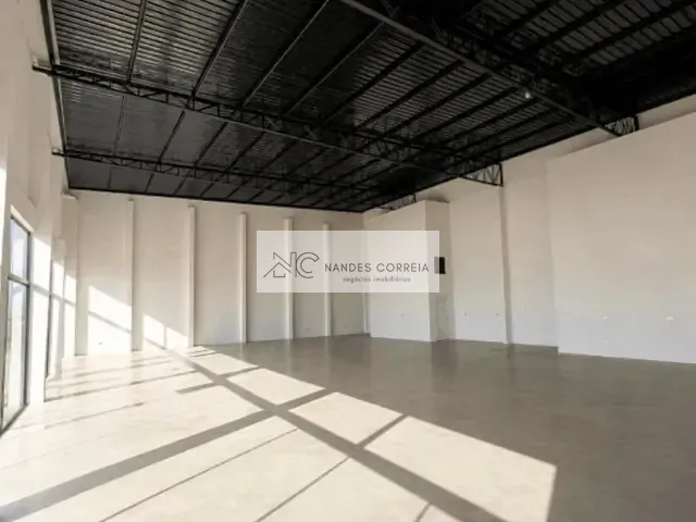 Conjunto comercial para alugar, no bairro Pqo Tauá em Londrina
