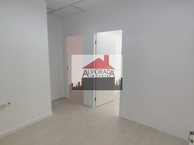 Conjunto comercial com 35m², para alugar, no bairro Vila Leopoldina em São Paulo