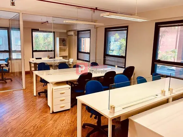 Conjunto comercial com 77m², à venda ou para alugar, no bairro Vila Olímpia em São Paulo