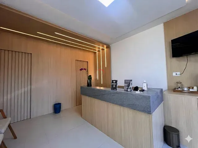 Casa à venda, no bairro Jardim Londrilar em Londrina