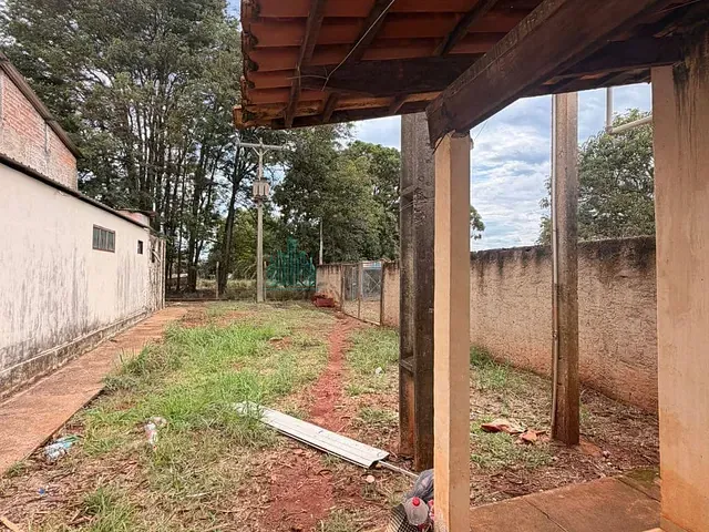 Conjunto comercial à venda ou para alugar, no bairro Setor Central em Goiandira