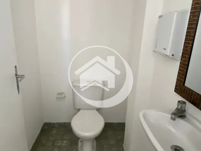 Conjunto comercial à venda ou para alugar, no bairro Jardim Paulista em São Paulo