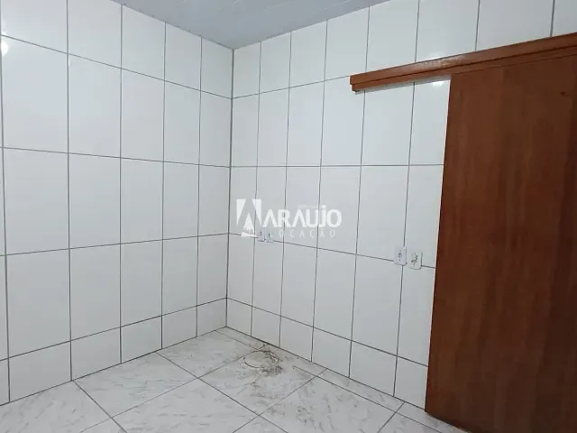 Conjunto comercial com 851m², para alugar, no bairro Dom Bosco em Itajaí