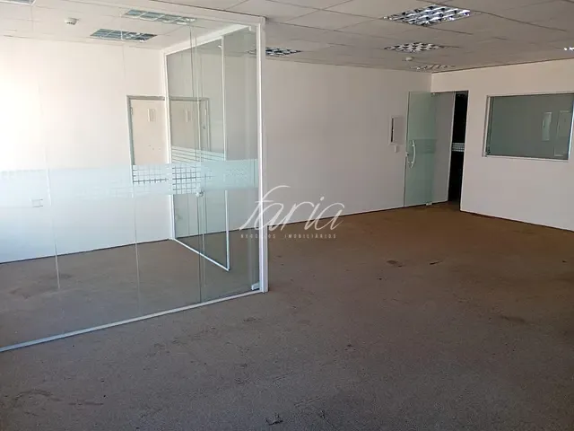 Conjunto comercial com 257m², à venda, no bairro Centro em São Paulo