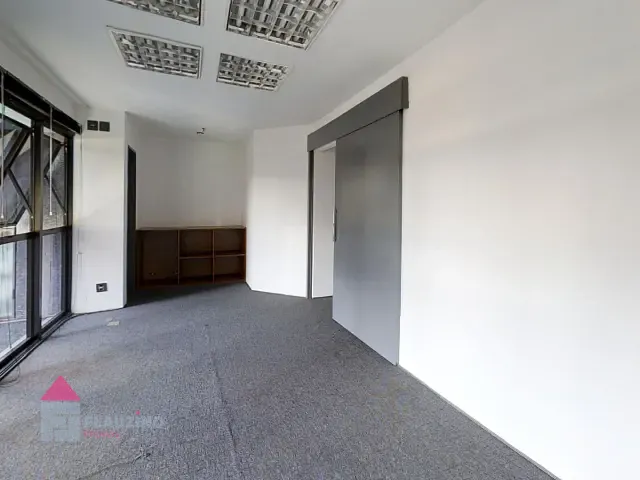 Conjunto comercial à venda, no bairro Vila Olímpia em São Paulo