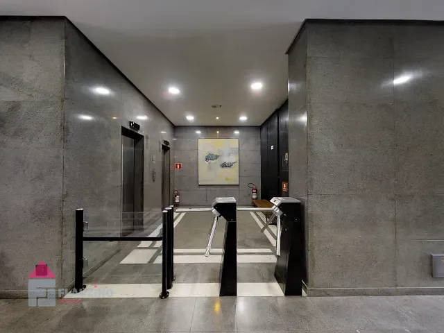 Conjunto comercial à venda, no bairro Vila Olímpia em São Paulo