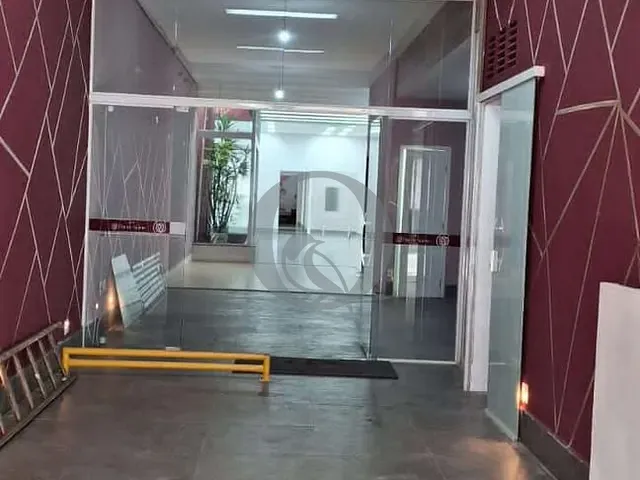 Conjunto comercial à venda, no bairro Vila Gomes Cardim em São Paulo