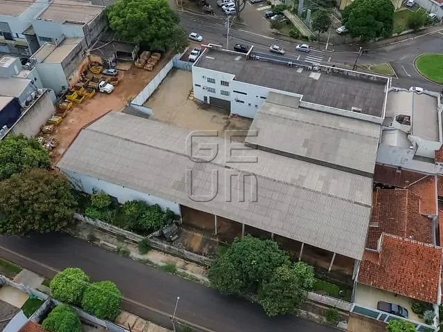 Conjunto comercial para alugar, no bairro Kennedy em Londrina