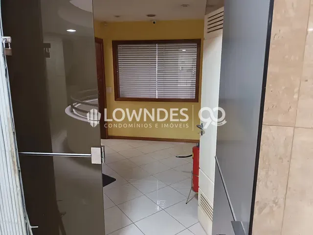 Conjunto comercial com 163m², à venda, no bairro Centro em Rio de Janeiro